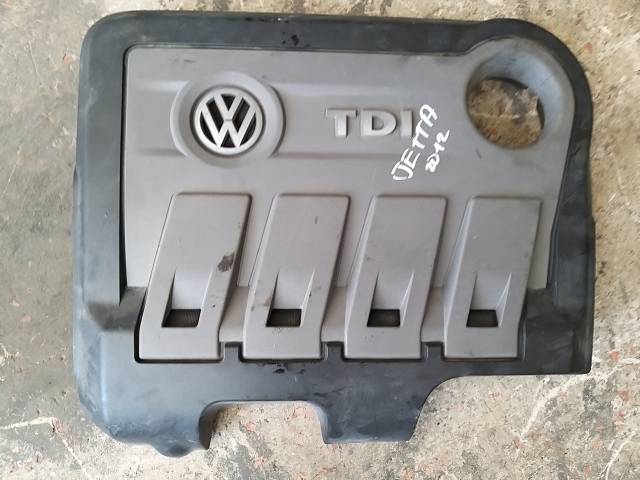 VOLKWAGEN JETTA ÇIKMA ORJİNAL MOTOR ÜST KAPAĞI 2012-2015